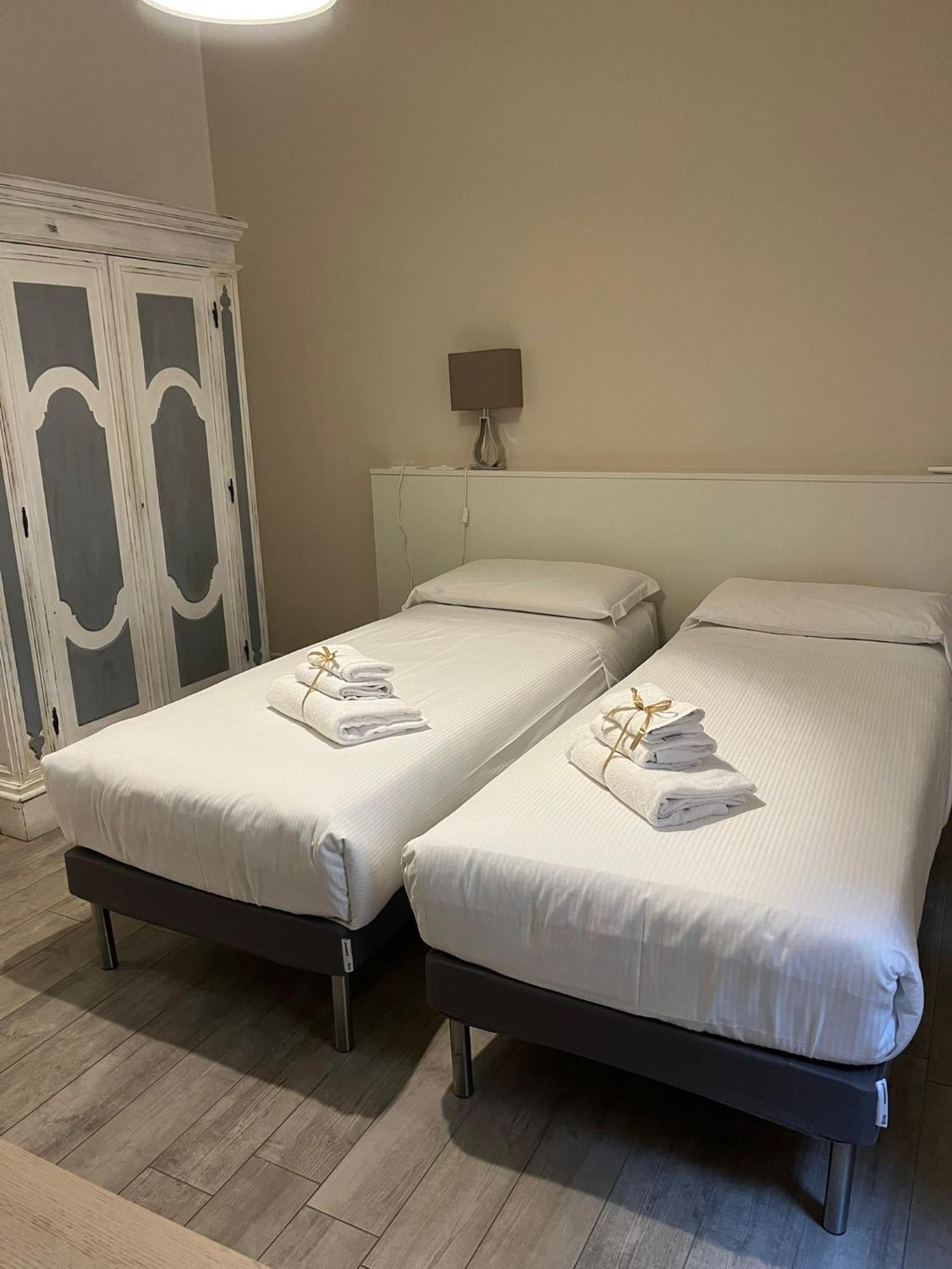 Flats4Rent La Dimora D'Orlando Leilighet Verona Eksteriør bilde